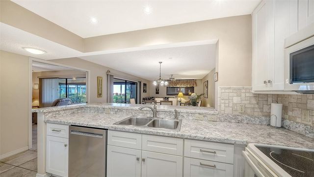 301 TIMBERLAKE DRIVE, Bradenton, FL 34210