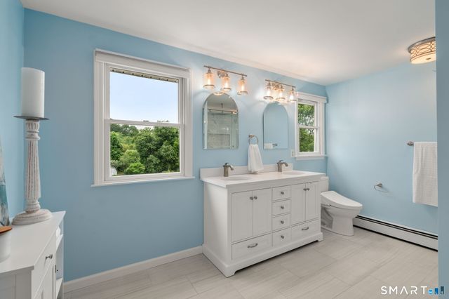 25 Vincent Circle, South Windsor, CT 06074