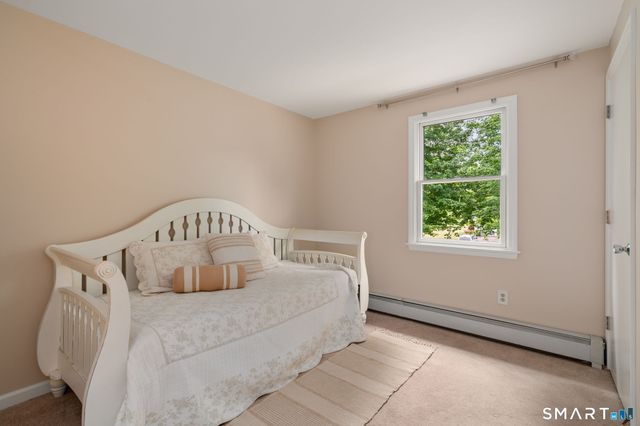 25 Vincent Circle, South Windsor, CT 06074