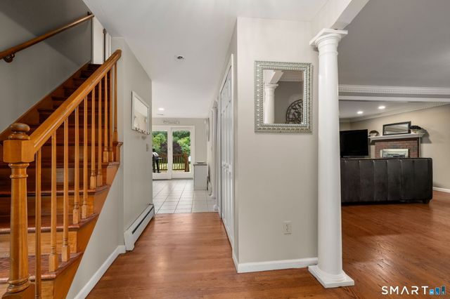 25 Vincent Circle, South Windsor, CT 06074