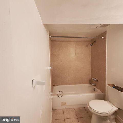 6340 SOUTHERN AVE NE, Washington, DC 20019