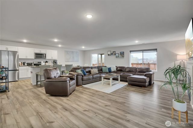 7922 26th Avenue SE, Lacey, WA 98503