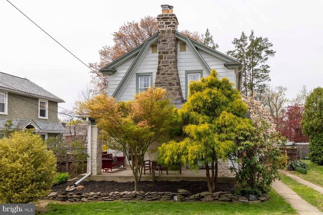 2116 E COUNTY LINE RD, Ardmore, PA 19003