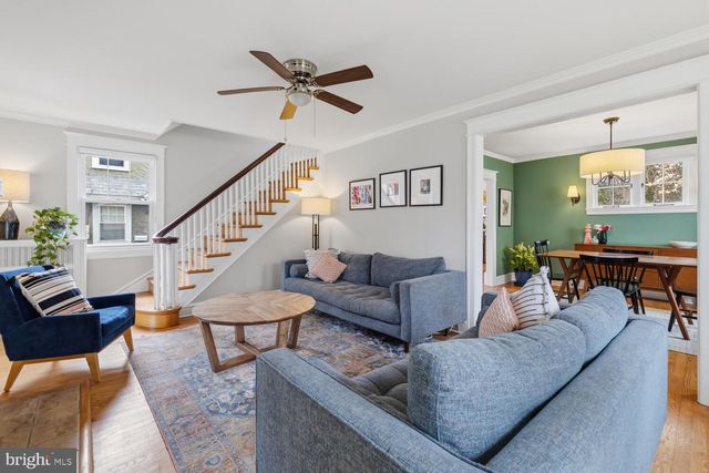 2116 E COUNTY LINE RD, Ardmore, PA 19003