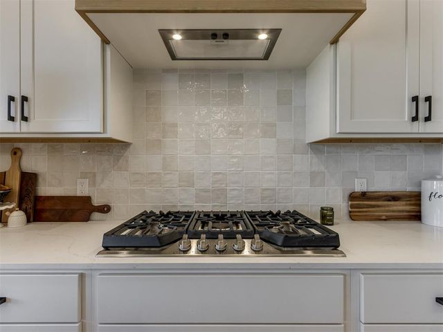 2509 Piedmont Court, Edmond, OK 73034