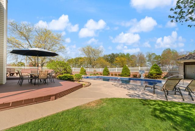 230 Royal Drive, London, KY 40744