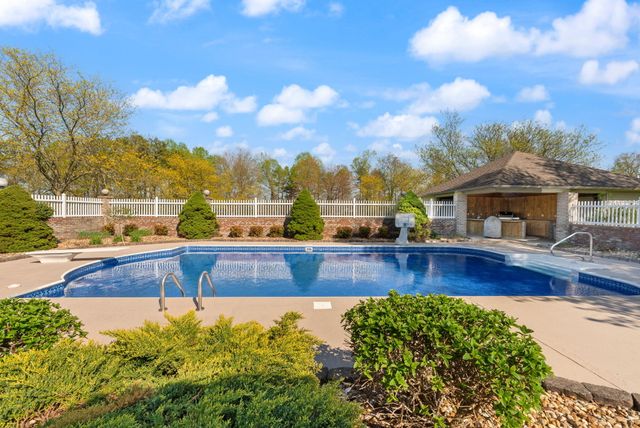 230 Royal Drive, London, KY 40744