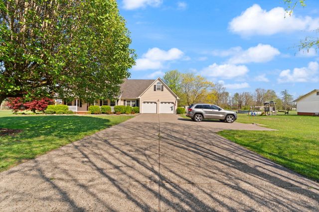 230 Royal Drive, London, KY 40744