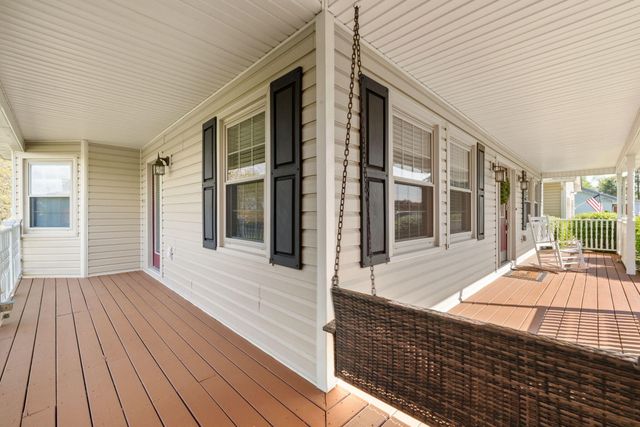 230 Royal Drive, London, KY 40744