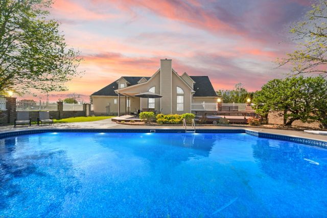 230 Royal Drive, London, KY 40744