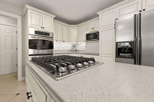 230 Royal Drive, London, KY 40744