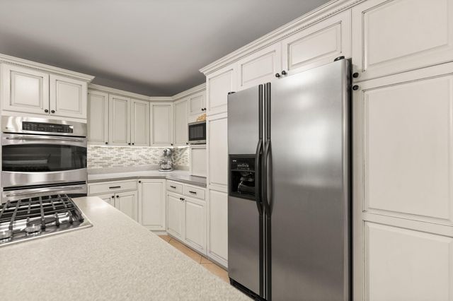 230 Royal Drive, London, KY 40744