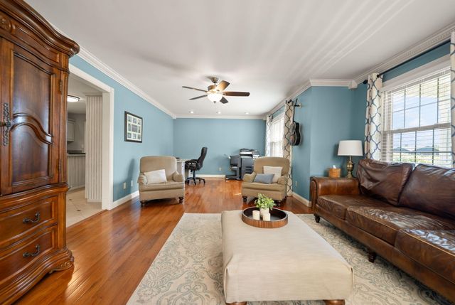 230 Royal Drive, London, KY 40744