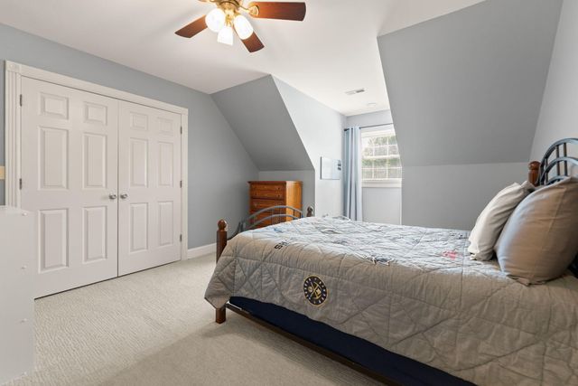 230 Royal Drive, London, KY 40744