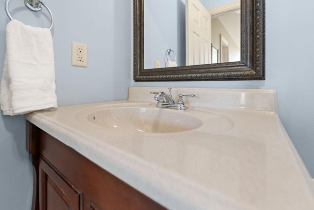230 Royal Drive, London, KY 40744