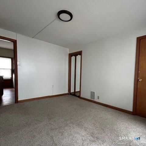 15 Wakefield Court 2, New Britain, CT 06053