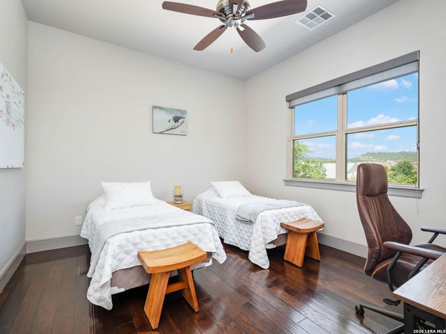 23214 Edens Canyon, San Antonio, TX 78255