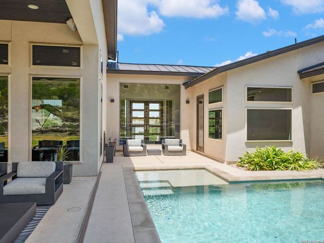 23214 Edens Canyon, San Antonio, TX 78255