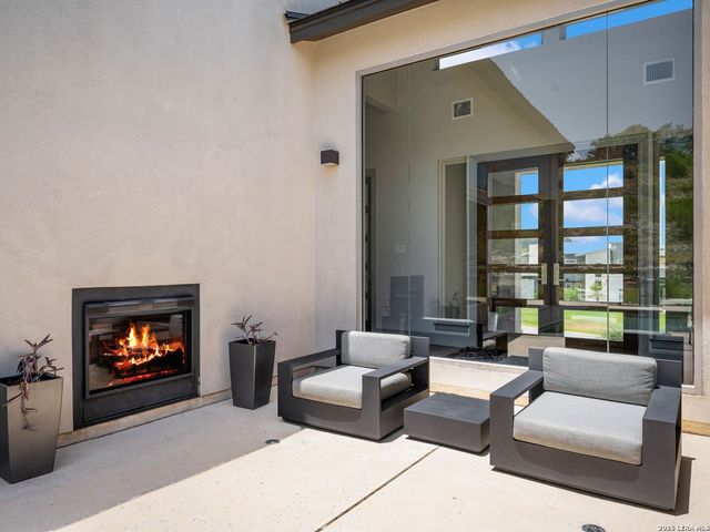 23214 Edens Canyon, San Antonio, TX 78255