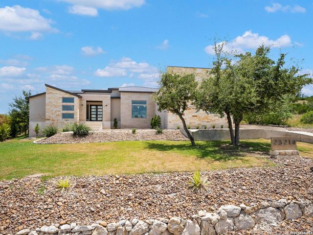 23214 Edens Canyon, San Antonio, TX 78255