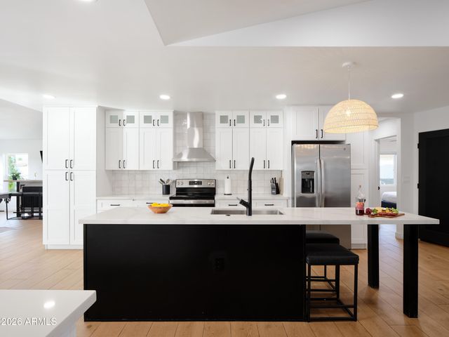 15218 N 61ST Street, Scottsdale, AZ 85254