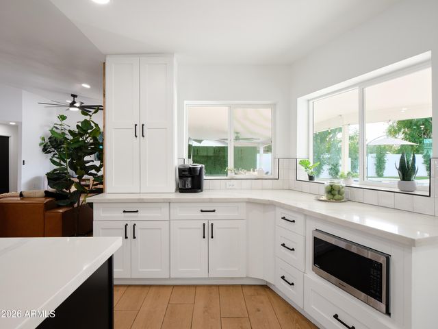 15218 N 61ST Street, Scottsdale, AZ 85254