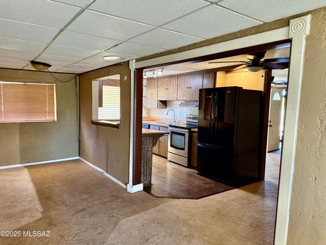 341 S Lawson Lane, Willcox, AZ 85643