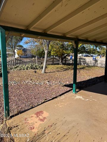 341 S Lawson Lane, Willcox, AZ 85643
