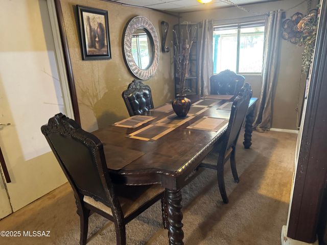 341 S Lawson Lane, Willcox, AZ 85643