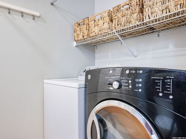 215 Ridgehaven, San Antonio, TX 78209