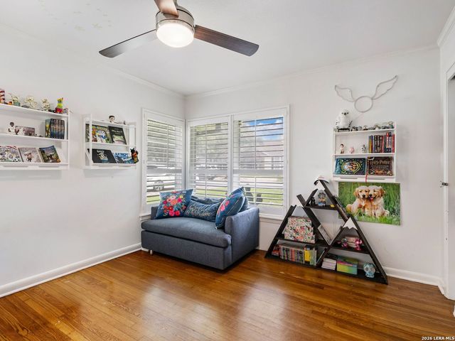 215 Ridgehaven, San Antonio, TX 78209