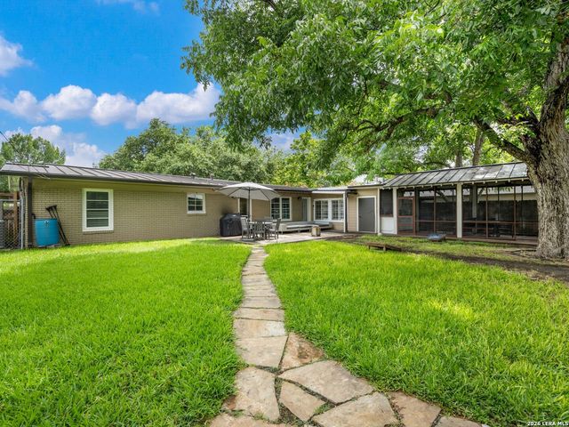 215 Ridgehaven, San Antonio, TX 78209