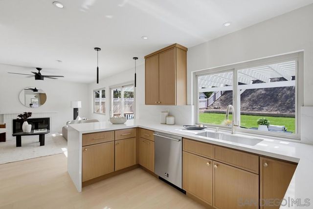 13936 Barrymore, San Diego, CA 92129
