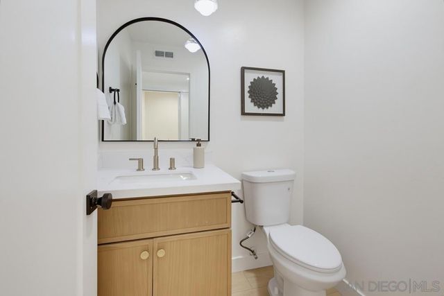 13936 Barrymore, San Diego, CA 92129
