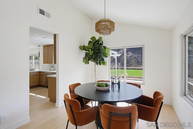 13936 Barrymore, San Diego, CA 92129
