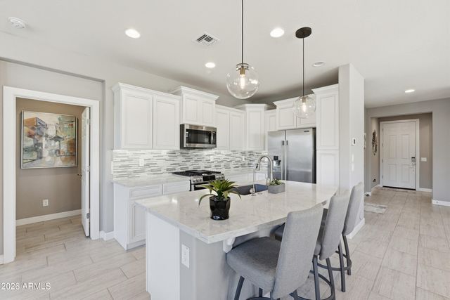 35989 N KENNEDIA Lane, Queen Creek, AZ 85140