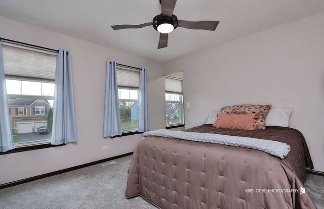 992 Mackenzie Drive, Antioch, IL 60002
