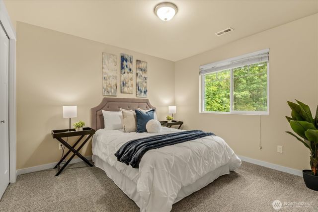 810 90th Street NW, Tulalip, WA 98271