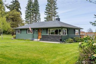 733 W 14th Street, Port Angeles, WA 98363