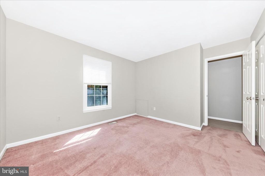 Image 29 of property listing at 12007 LEATHERBARK WAY, Germantown, MD 20874