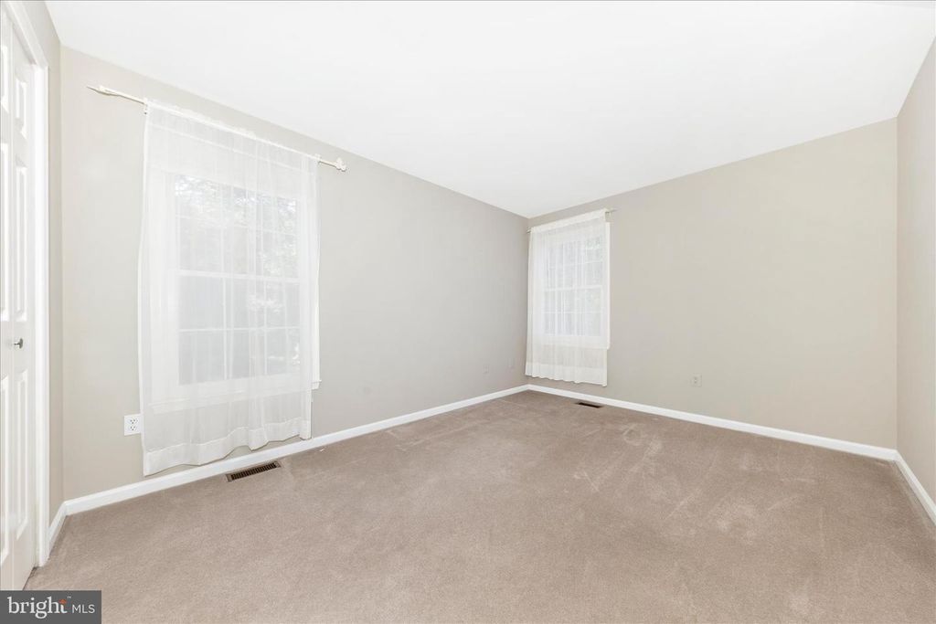Image 33 of property listing at 12007 LEATHERBARK WAY, Germantown, MD 20874