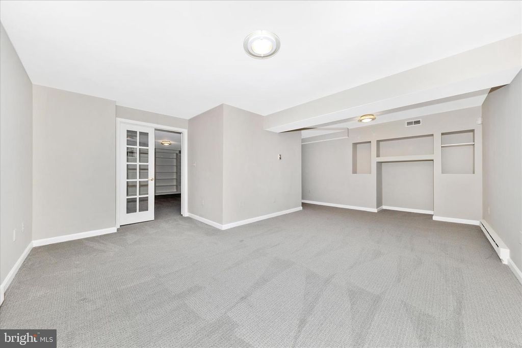 Image 38 of property listing at 12007 LEATHERBARK WAY, Germantown, MD 20874