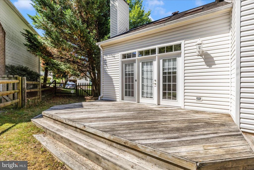 Image 45 of property listing at 12007 LEATHERBARK WAY, Germantown, MD 20874