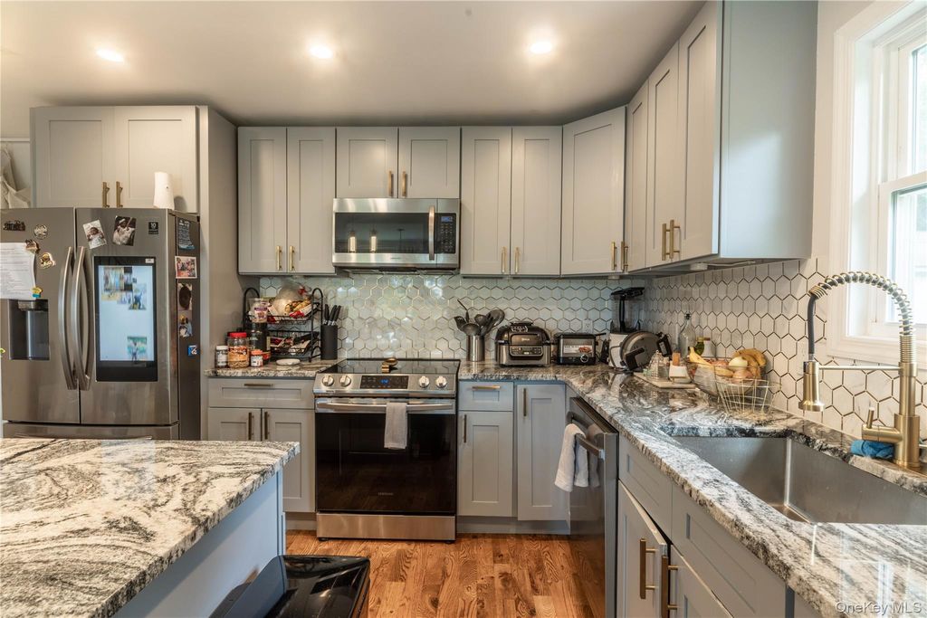 210 Abbott Avenue, Elmsford, NY 10523 — photo 4