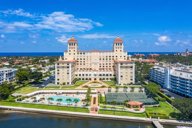 150 Bradley Place 101, Palm Beach, FL 33480