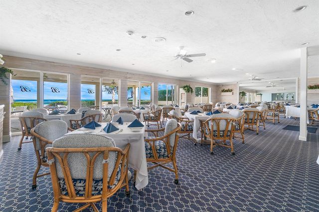 150 Bradley Place 101, Palm Beach, FL 33480