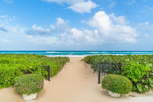 150 Bradley Place 101, Palm Beach, FL 33480