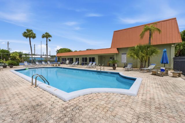 801 W Oakland Park Boulevard Unit C11, Oakland Park, FL 33311