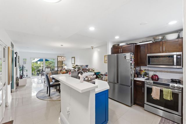 801 W Oakland Park Boulevard Unit C11, Oakland Park, FL 33311