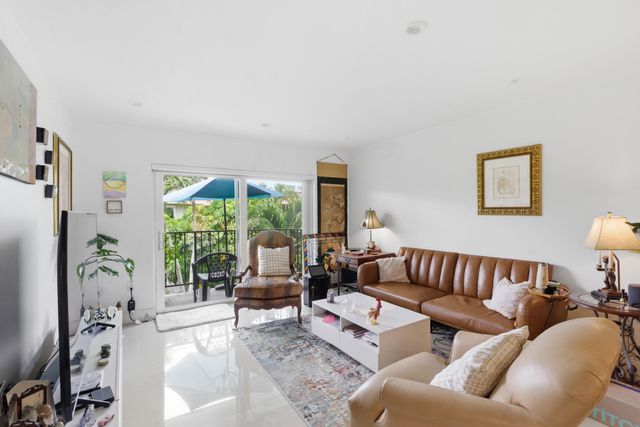 801 W Oakland Park Boulevard Unit C11, Oakland Park, FL 33311